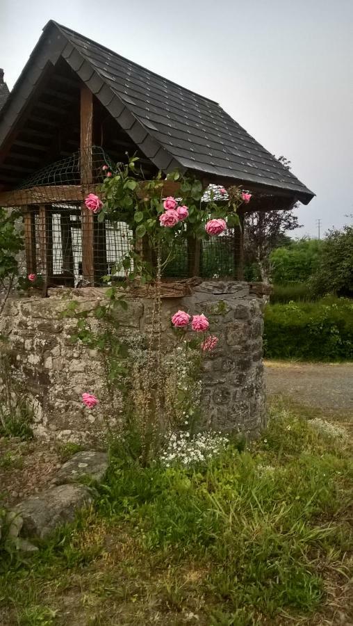 Gites Nature & Espace - Le Puits Des Souhaits Villedieu-les-Poeles-Rouffigny Luaran gambar